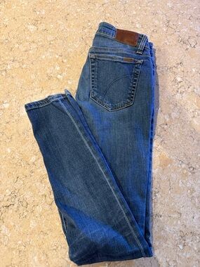 Joe's Jeans The ICON mid rise Skinny Ankle